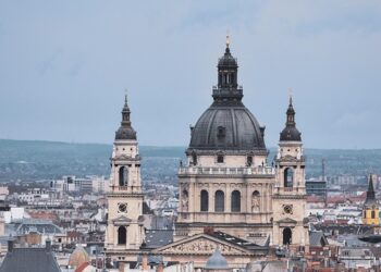 Embracing the Unknown: The Joys and Adventures of Solo Travel