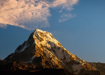 Jet Set on a Budget: Expert Travel Saving Tips for Your Next Adventure