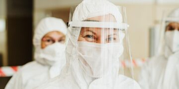 Stay Safe on the Go: Essential Travel Tips for a Secure Journey