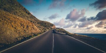 Heartfelt Escapes: The Most Enchanting Romantic Travel Destinations