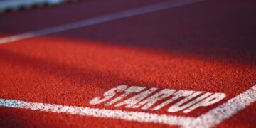 Overcoming Obstacles: Navigating Travel Setbacks with Resilience and Grace