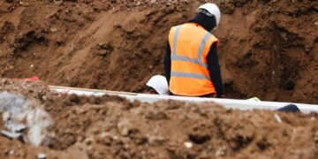 Traveling Smart: Essential Safety Tips for Your Next Adventure